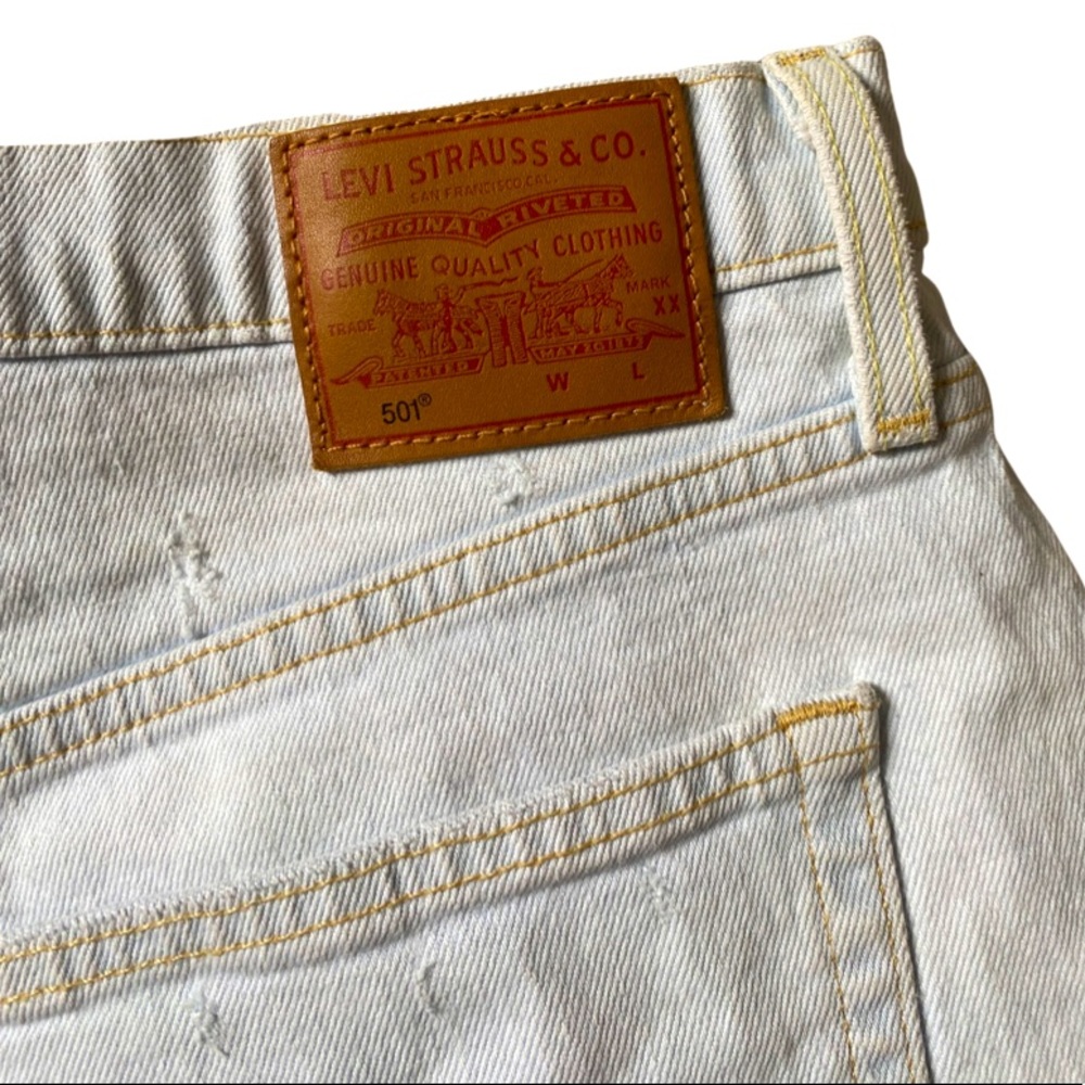 Levi’s Premium 501 Jean Shorts - Picture 3 of 4